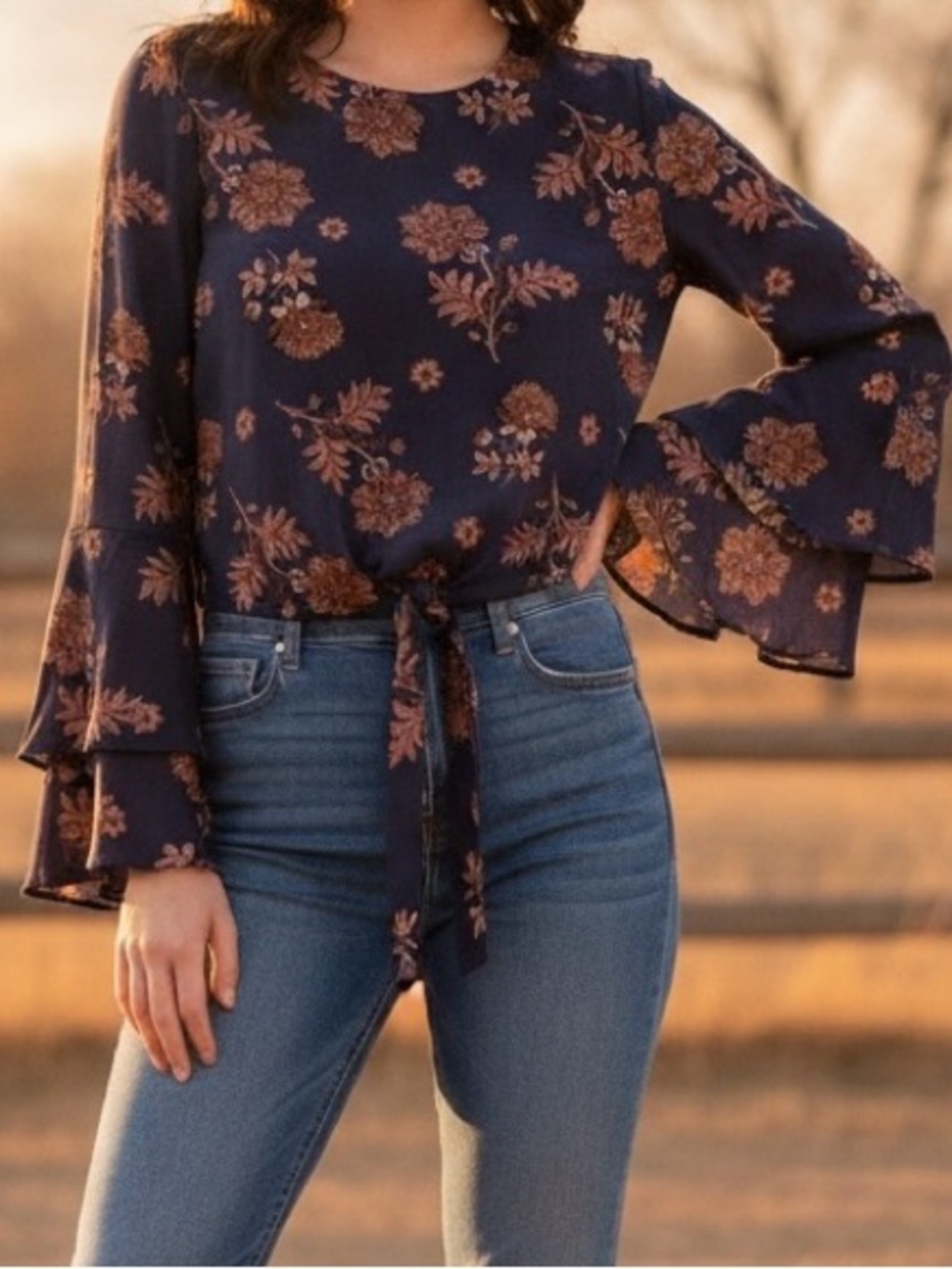 NWT Self-E Navy Floral Tie-Front Blouse Size Small